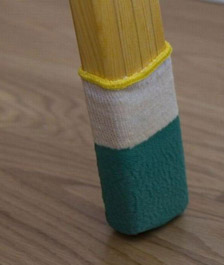 Bei Elektro Jansenberger gibt es auch für die Leiter Socken um Kratzspuren zu verhindern